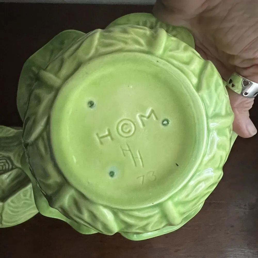 Vintage Holland Mold Cabbage Lettuce Soup Bowl w Lid